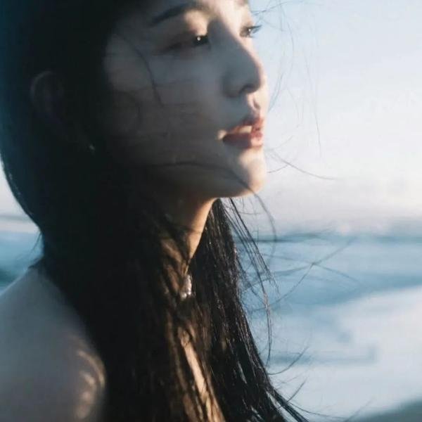 别有用心的单身女国语