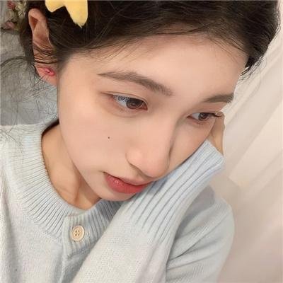 无言的山丘